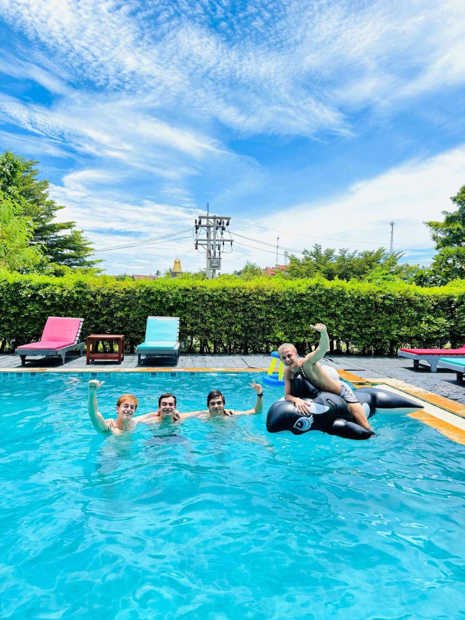 Chill Inn Samui Hostel And Restaurant Κο Σαμούι Εξωτερικό φωτογραφία